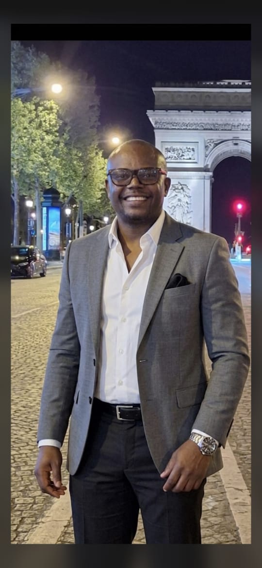M. Massay Bouya, Président-Directeur Général d’EMSET SARL